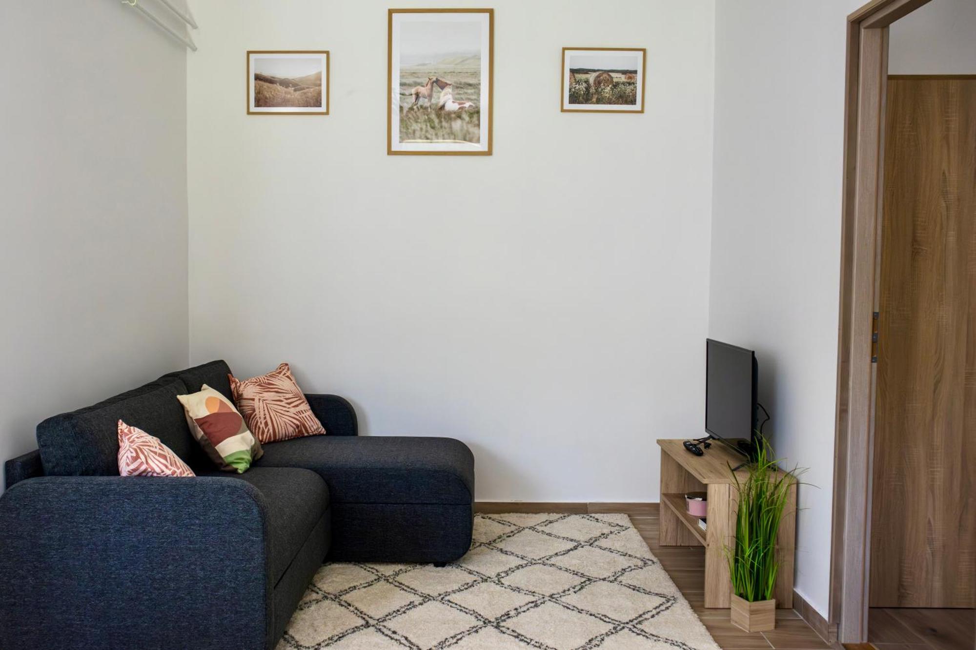 Izisz Apartman Matraterenye 외부 사진